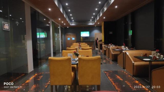 Hotel Accord Premier Raigarh Esterno foto