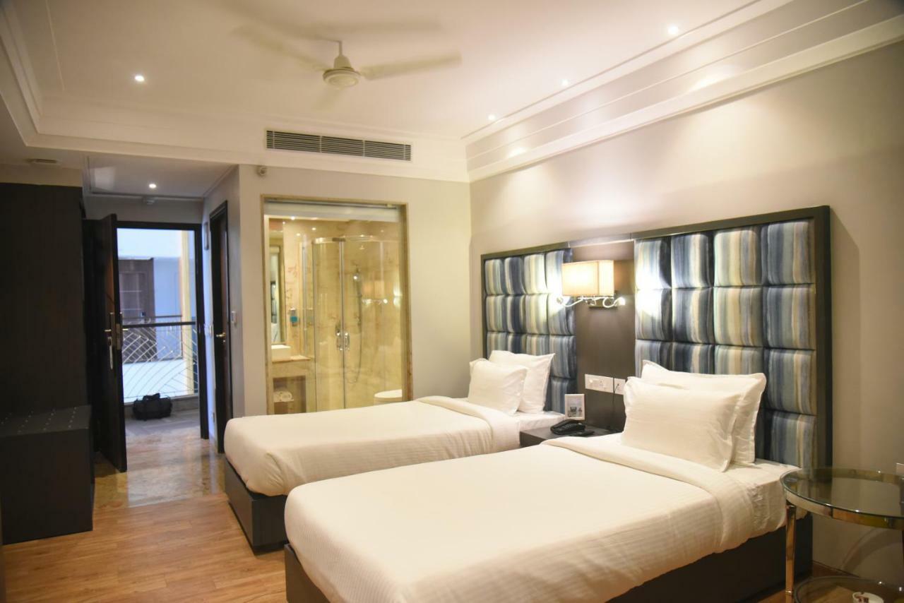 Hotel Accord Premier Raigarh Esterno foto